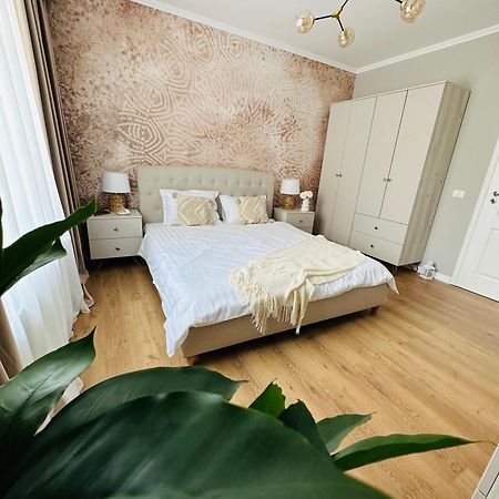 Apartament Bisera ティミショアラ エクステリア 写真