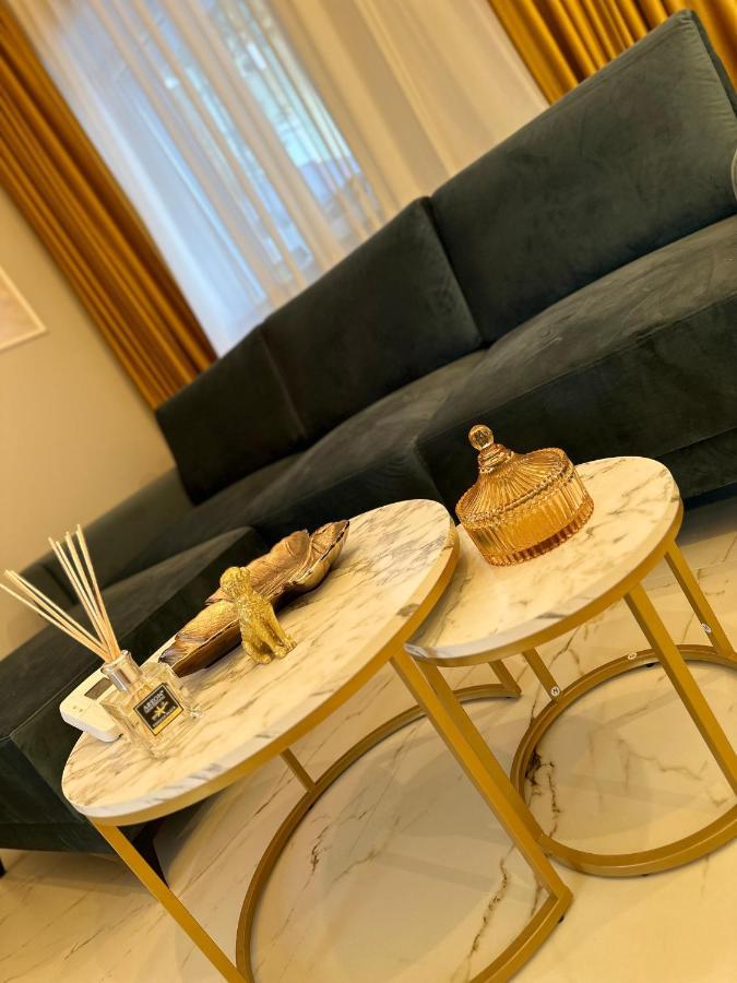 Apartament Bisera ティミショアラ エクステリア 写真